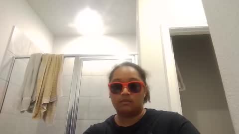 BLESSICA  EDDIE LOVE online show from 9, 2, 2026