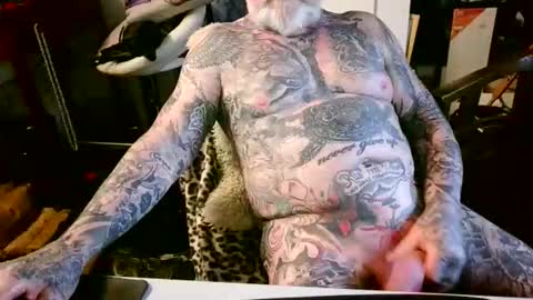 blindsurfer780299 online show from 9, 3, 2026