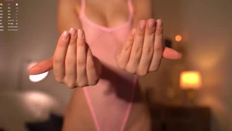 Scarlett NEXT LIVE  5AM gmt online show from 30, 11, 2025