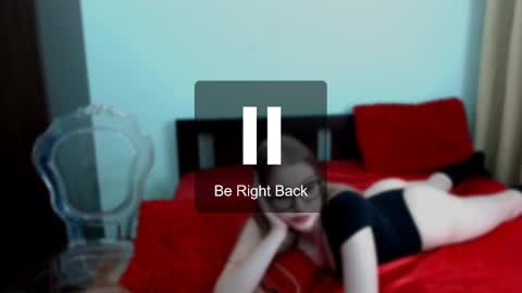 Blond Foxy online show from 8, 1, 2025