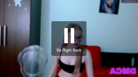 Blond Foxy online show from 22, 1, 2025