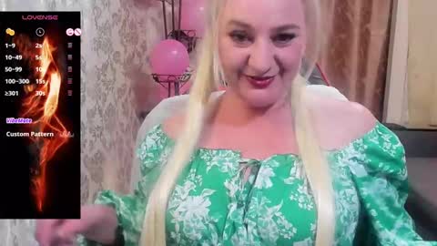 Snapshot of blond_ledi chatting on 12, 3, 2025 blond_ledi online show from 12, 3, 2025