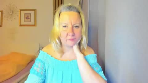 Nicole online show from 30, 12, 2024