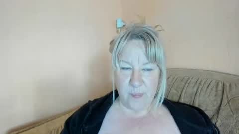 Snapshot of blonde_angel20 chatting on 1, 7, 2026 Nicole online show from 1, 7, 2026