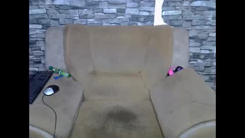 blonde_creamy online show from 14, 4, 2026