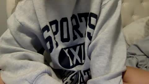 Snapshot of blondebunnyx1 chatting on 26, 1, 2025 Blondebunnyx1 online show from 26, 1, 2025