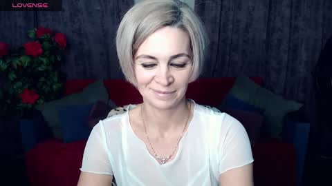 Lola online show from 4, 1, 2025