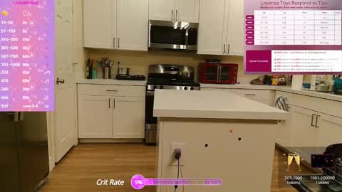 Snapshot of blondiebubblebooty chatting on 27, 2, 2025 Bubbles online show from 27, 2, 2025
