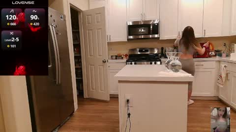 Bubbles online show from 8, 4, 2026