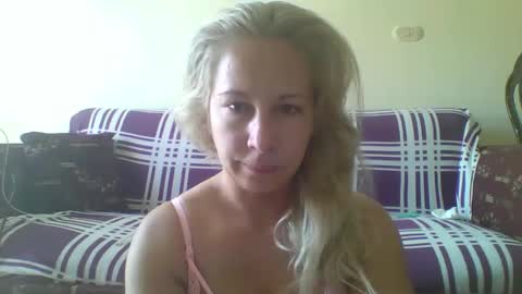 BlondiePam online show from 12, 5, 2026