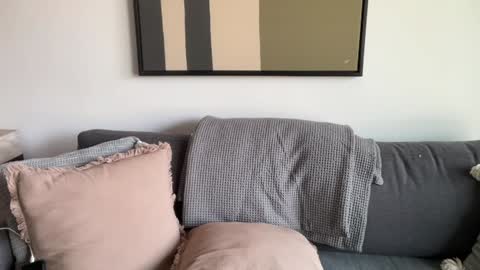 Emma Bloom online show from 26, 10, 2025