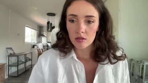 Emma Bloom online show from 9, 7, 2026