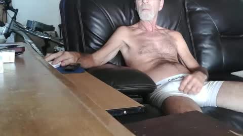 Snapshot of blue642 chatting on 8, 6, 2026 blue642 online show from 8, 6, 2026