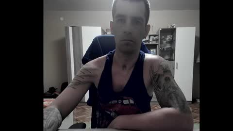 Snapshot of blue_eyed_wolf chatting on 17, 6, 2026 Runaway online show from 17, 6, 2026