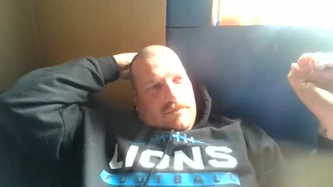 Snapshot of bluedemoneyes1986 chatting on 12, 3, 2025 bluedemoneyes1986 online show from 12, 3, 2025