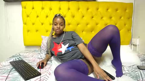 Snapshot of bluedi622952 chatting on 22, 2, 2025 Tee online show from 22, 2, 2025