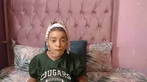 Snapshot of bluedi622952 chatting on 24, 10, 2025 Tee online show from 24, 10, 2025