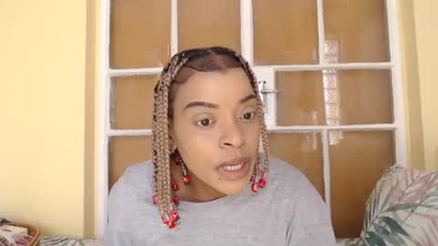 Snapshot of bluedi622952 chatting on 11, 11, 2025 Tee online show from 11, 11, 2025