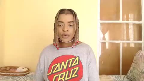 Snapshot of bluedi622952 chatting on 26, 11, 2025 Tee online show from 26, 11, 2025