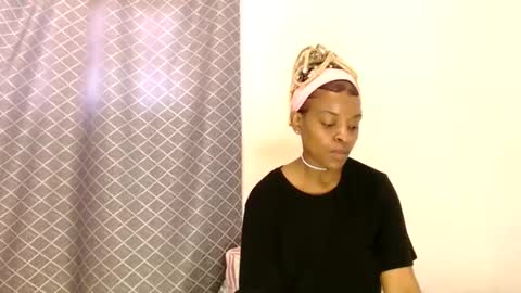 Snapshot of bluedi622952 chatting on 18, 1, 2026 Tee online show from 18, 1, 2026