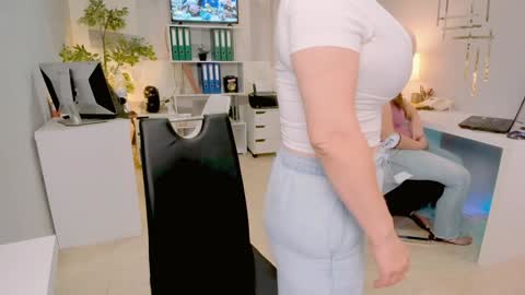 bluediamondsdreams online show from 25, 9, 2025