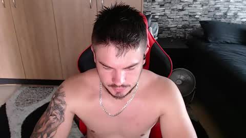 blueeyeboy0 online show from 12, 2, 2025