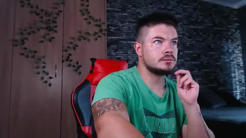 blueeyeboy0 online show from 6, 3, 2026