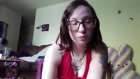 Snapshot of blueeyedbeauty1995 chatting on 1, 6, 2026 Blueeyedbeauty online show from 1, 6, 2026