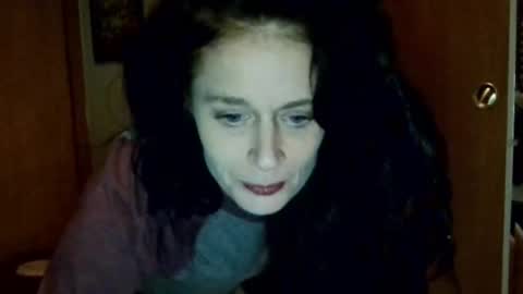 Blueeyedlie online show from 4, 2, 2025