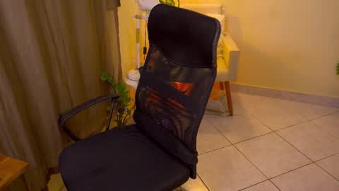 FLORAA online show from 14, 2, 2026