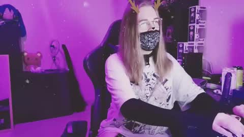 Blue online show from 17, 12, 2025