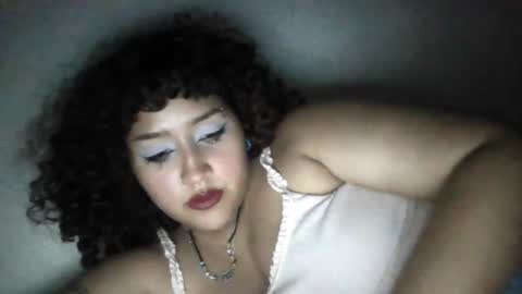 Snapshot of bluevelvett__ chatting on 18, 3, 2026 blue online show from 18, 3, 2026