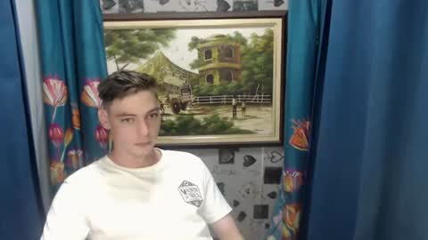 Snapshot of blueyedboyinasia chatting on 16, 6, 2026 blueeyedboyisasia online show from 16, 6, 2026