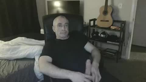 blueyesforyou2nit online show from 24, 2, 2025