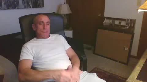 blueyesforyou2nit online show from 3, 10, 2025