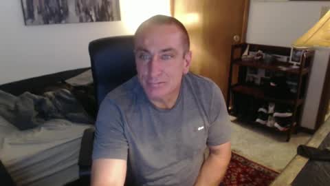 blueyesforyou2nit online show from 9, 10, 2025