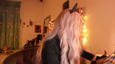 Snapshot of blumasweet chatting on 16, 2, 2025 Bluma Sweet online show from 16, 2, 2025