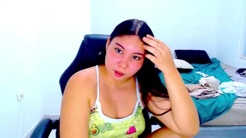 Snapshot of blumbum chatting on 10, 9, 2025 Hey guysI am BrendaWelcome my room online show from 10, 9, 2025