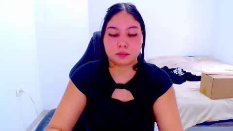 Snapshot of blumbum chatting on 10, 10, 2025 Hey guysI am BrendaWelcome my room online show from 10, 10, 2025