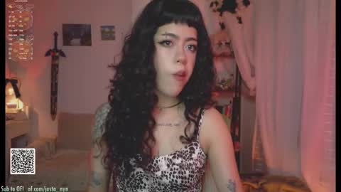 Snapshot of blushing_nymph chatting on 10, 10, 2025 Im Nym Justa nymph on twitter and IG online show from 10, 10, 2025