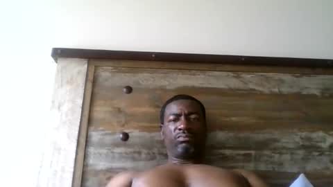 bluuthunder1914 online show from 16, 5, 2026