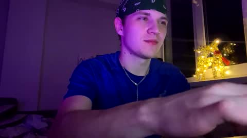 Snapshot of bob_bucks chatting on 1, 2, 2026 bob_bucks online show from 1, 2, 2026