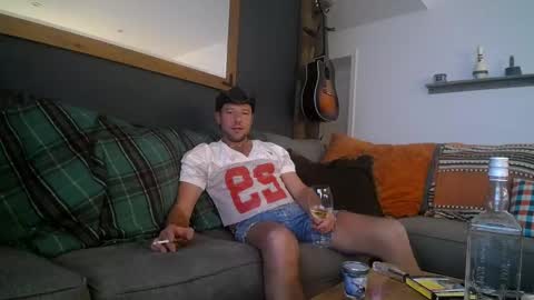 Bobby and Sadie online show from 31, 10, 2025