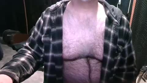 Snapshot of bobbyhill27b chatting on 12, 3, 2025 BobbyHill27b online show from 12, 3, 2025