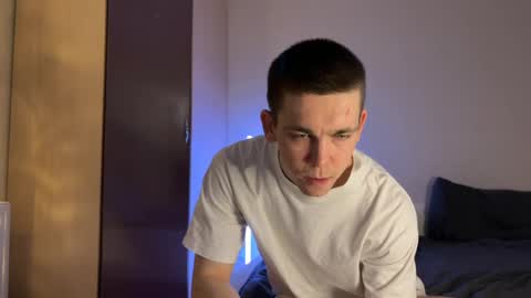 Snapshot of bobbypatterson_ chatting on 15, 1, 2025 BobbyPattersonPVT-OFFER online show from 15, 1, 2025