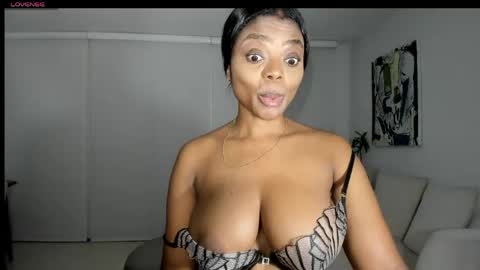 danna online show from 30, 5, 2026