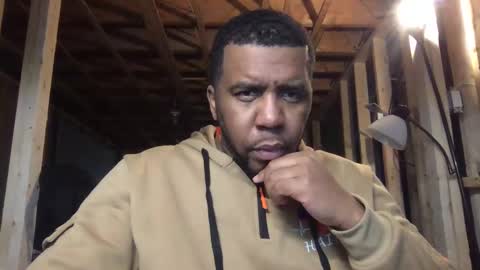 Snapshot of bogarcon234 chatting on 16, 10, 2025 Bogarcon234 online show from 16, 10, 2025