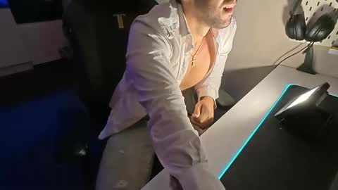 boiteasex online show from 12, 9, 2025