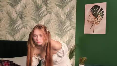 Snapshot of boldbutterfly chatting on 3, 11, 2025 Kira online show from 3, 11, 2025