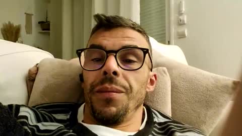 Snapshot of bomale89 chatting on 1, 10, 2025 bomale89 online show from 1, 10, 2025